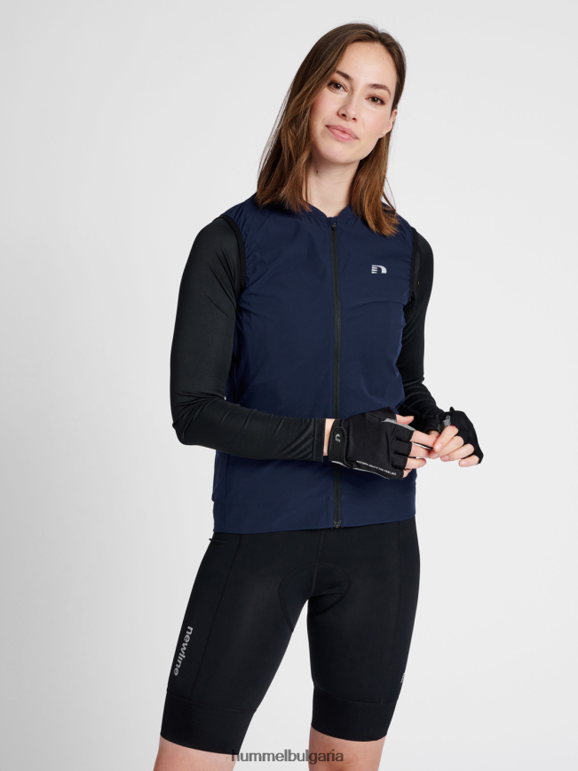 Жени Hummel core bike gilet"велосипедна жилетка" N2H2ZZ3553