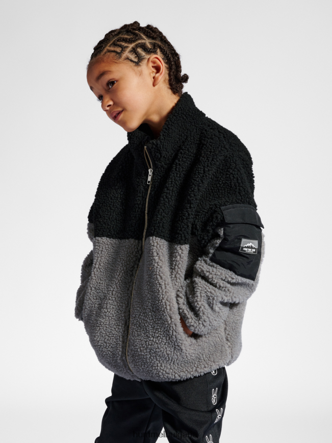 деца Hummel stsfusion яке"яке с цип" N2H2ZZ4925